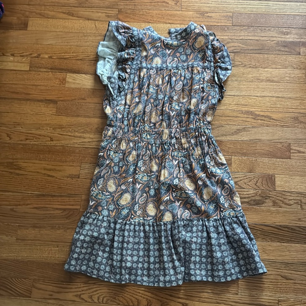 Floral Ruffle Sleeve Dress - Picture 2 of 4